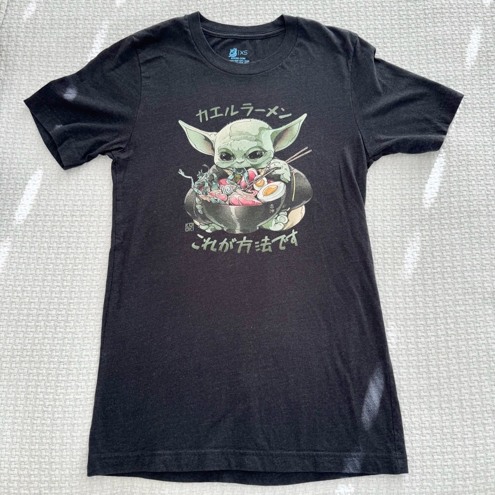 Koioki The Mandalorian Grogu frog ramen graphic t-shirt, unisex XS